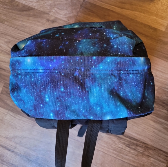 Jansport Backpack - Picture 7 of 7